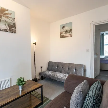 October Disc - Long - Contractors Appartement